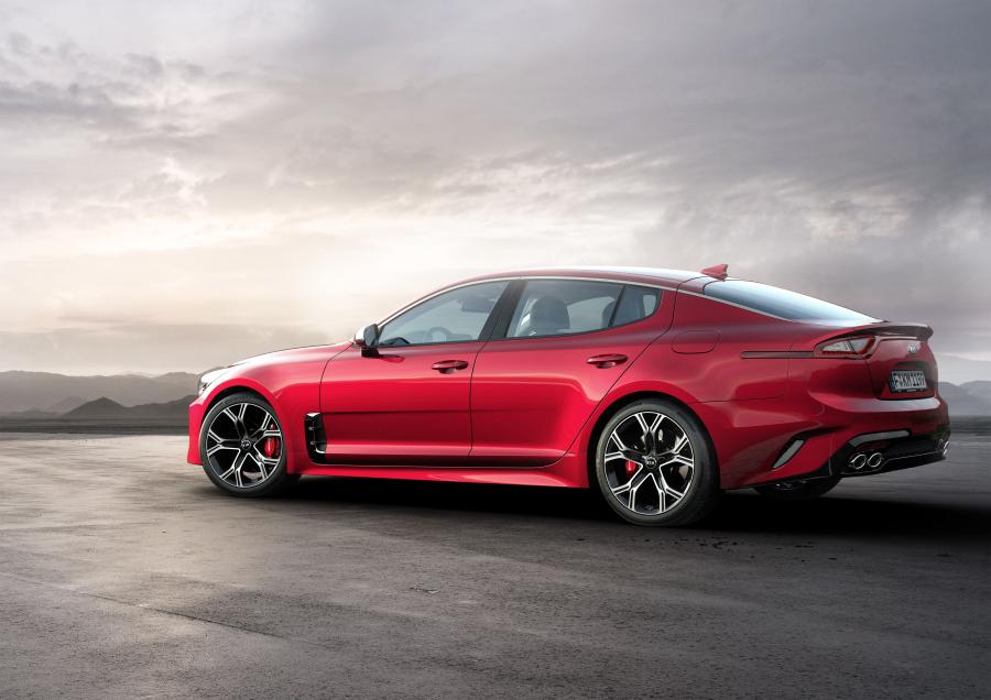  Kia Stinger GT (CK) 2017 года  (WW) (фото 10 из 106)